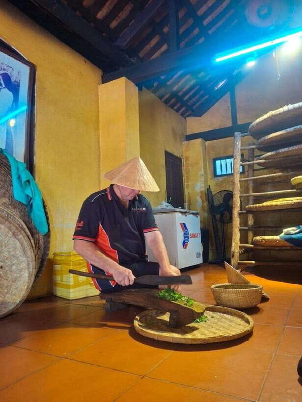 Hoi An: Silk Village Tour with Lunch or Dinner - What to Expect: From Silk Origins to Tasty Bites