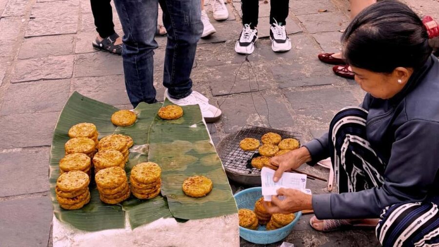 Hoi An Sunset Walking Tour with Boat Ride & Rooftop Dinner - Practical Details & What to Expect