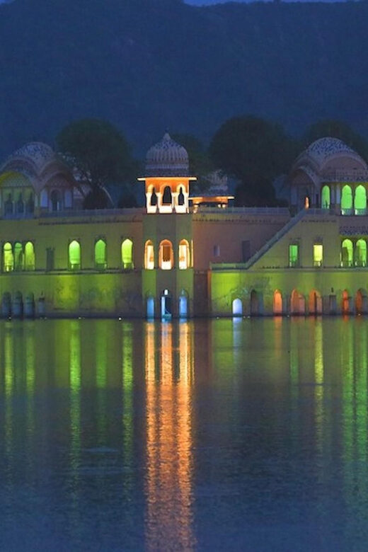 Jaipur: Night Tour of Amer & pink city by an open air jeep - The Sum Up