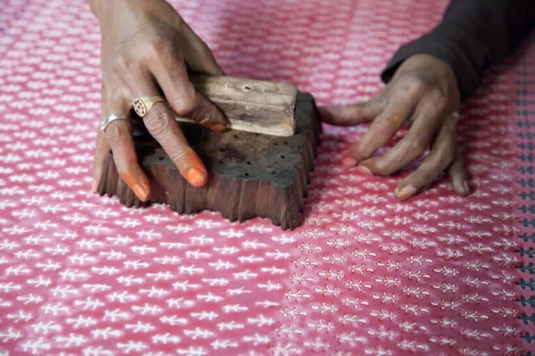 Jaipur: Private Shopping Tour with Block Printing Workshop - Why This Tour Is Worth Your Time