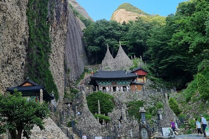 Jeonju Hanok Village and Maisan Tapsa Temple Day Tour From Seoul - Who Will Love This Tour?