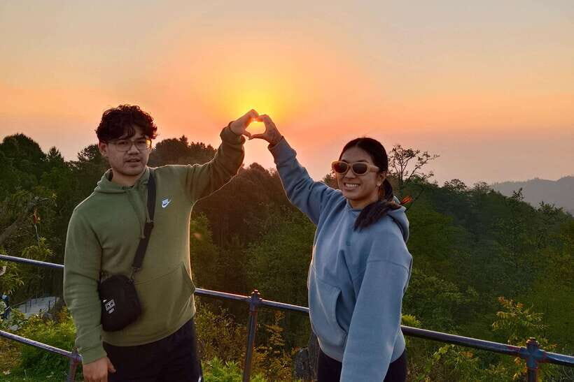 Kathmandu: Nagarkot Sunrise View and Day Hike with Lunch - Transportation and Guides