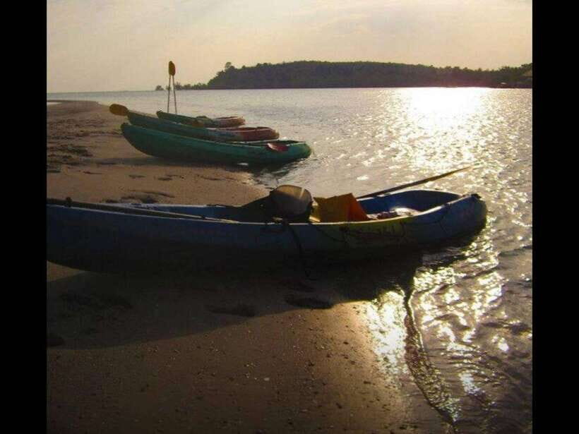 Krabi: Ao Thalane Sunset Kayak adventure (group of 10 max) - Why the Sunset Timing Makes a Difference