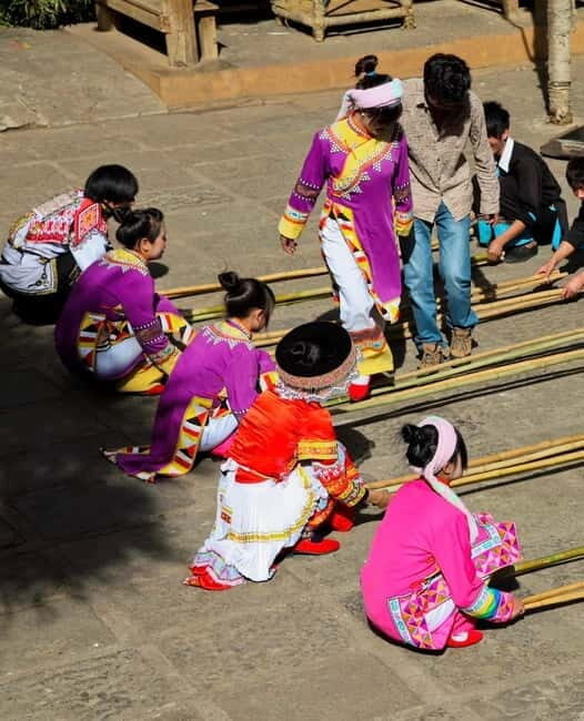 Kunming Day Tour: Stone Forest, Ethnic Park & Tie-Dye Craft - What’s Included and What’s Not