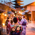 Kyoto: Gion Night Walking Tour with Local Guide - Discovering Gion at Night: What You Can Expect