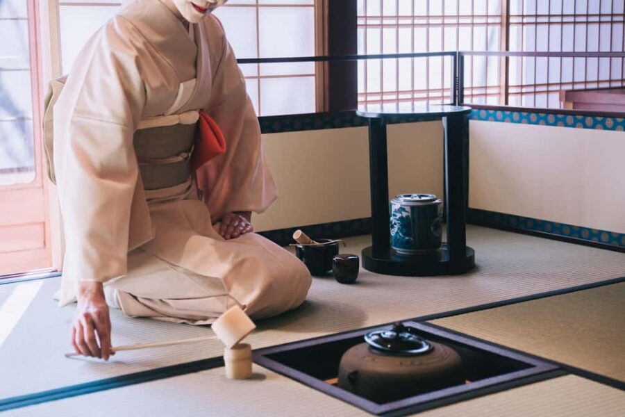 Kyoto: Kimono Tea Ceremony at Orizuruya Gion - The Practicalities