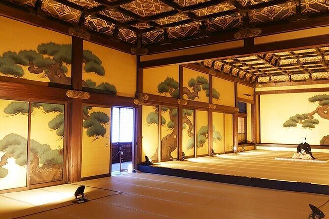 Kyoto: Nijo Castle History Walking Tour  World Heritage - Who Will Love This Tour?