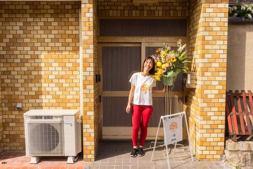 Kyoto: Private Seasonal Aroma Yoga Class - What to Expect from Your Aromatherapy Yoga Experience