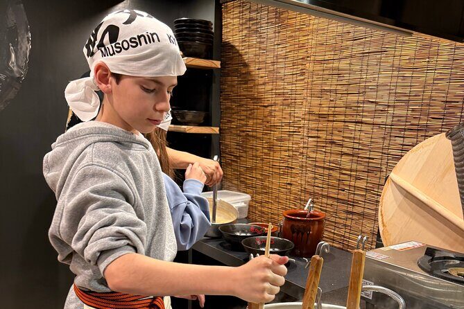 Kyoto Ramen Bowl Painting and Michelin Cooking Class - Who Should Consider This Tour?