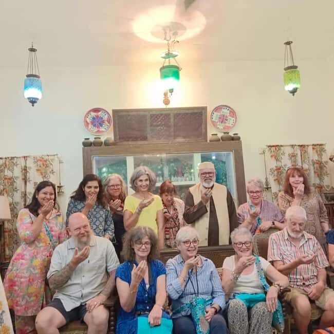 Lucknow: Nawab's Ancestral Home Visit with Traditional Meal - Why This Tour Works Well