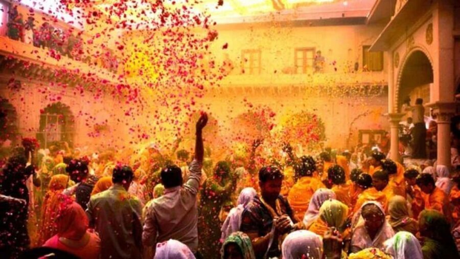Mathura Vrindavan Holi Tour 2025 with Taj Mahal - Practicalities and What to Expect