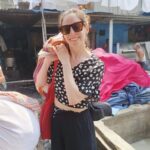 Meet Dabbawala Visit Dhobi Ghat & Dharavi slum with Train - A Detailed Look at This Unique Mumbai Tour