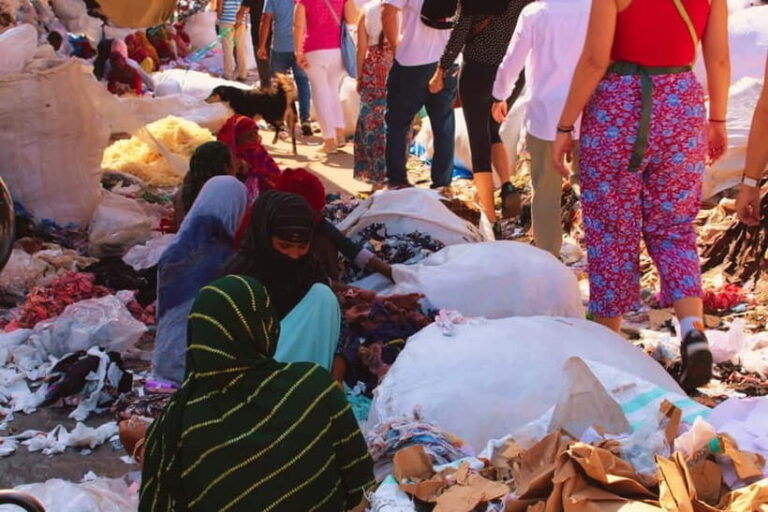 New Delhi: Sanjay Colony Slum Tour with Local Guide - Who Should Consider This Tour?