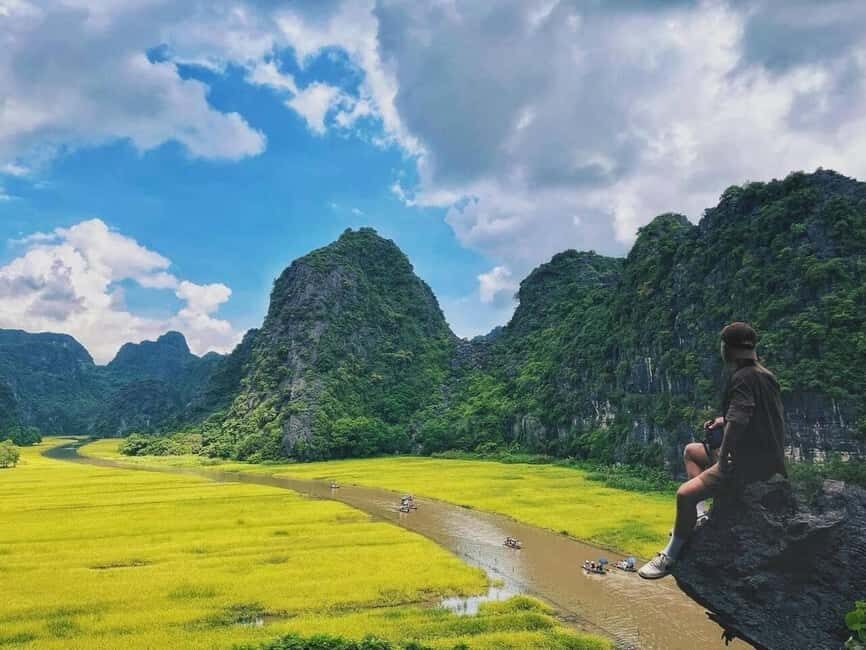 Ninh Binh Private Tour: Boat trip In Trang An And Tam Coc - Discovering Ninh Binh: An Authentic Land-escape