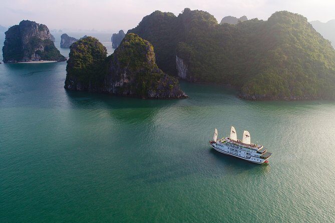 (Official) Signature Halong Cruise - 03 days 02 nights program - What’s Included and What’s Not