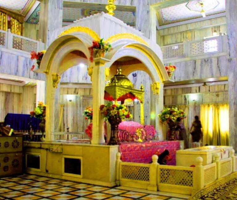 One Day Mathura Vrindavan Tour from Agra with (Guru Ka Taal) - Mathura: The Birthplace of Lord Krishna