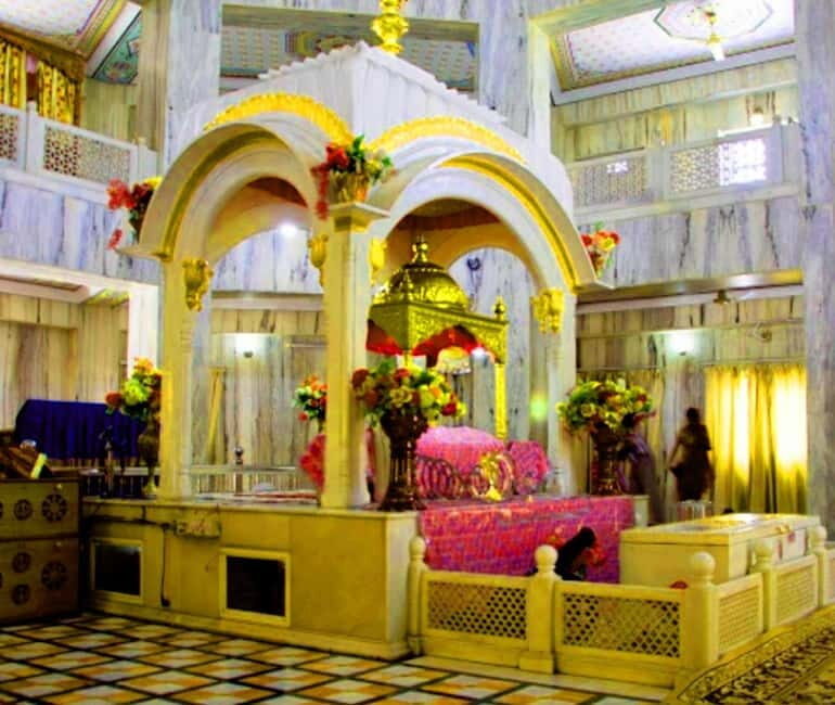 One Day Mathura Vrindavan Tour from Agra with (Guru Ka Taal) - Mathura: The Birthplace of Lord Krishna