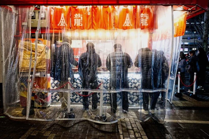 Osaka Night Photography Workshop - Exploring the Details of the Osaka Night Photography Workshop