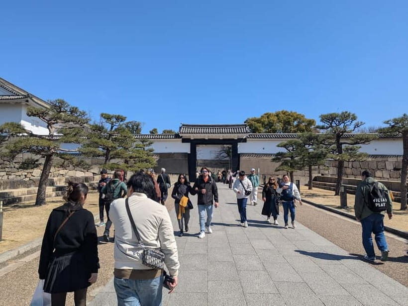 Osaka: Osaka Castle Guided Tour with Local Guide - Why This Tour is Worth Considering
