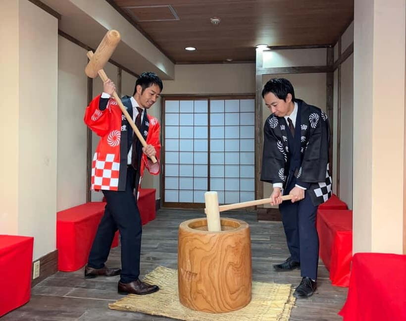 Osaka: Traditional Mochi Pounding Experience with Tasting - Exploring the Mochi Pounding Experience in Osaka