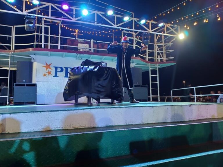 Panaji: Dinner Cruise with Drinks and Live Entertainment - What’s Included and What’s Not