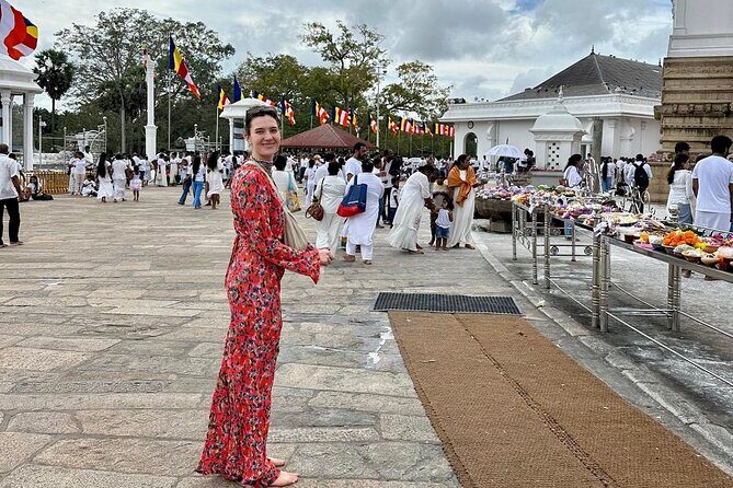 Private Guided Day Tour in Anuradhapura By Lucky - Frequently Asked Questions