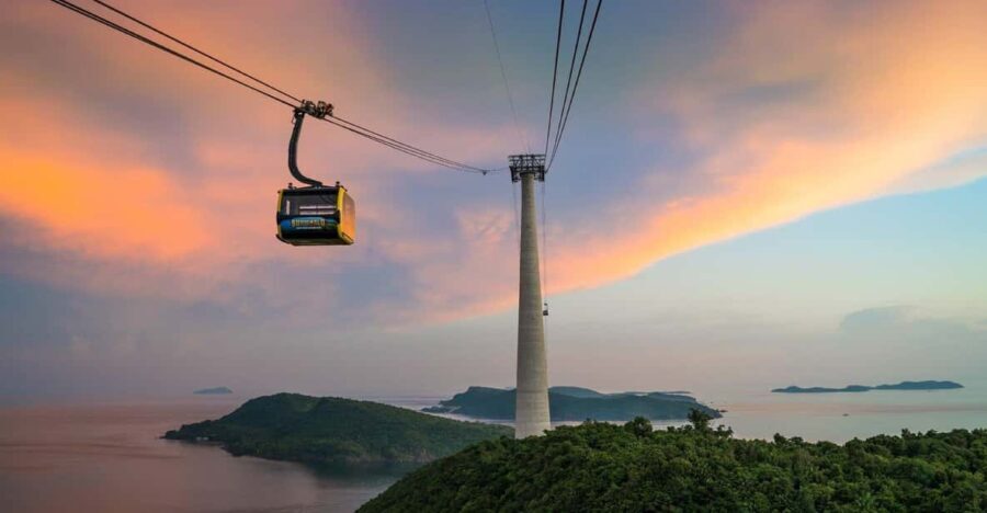 RedRiverTour- Discovery 3 islands with Cable car Phu Quoc - Mid-Morning: Coral Park & Sea Walking