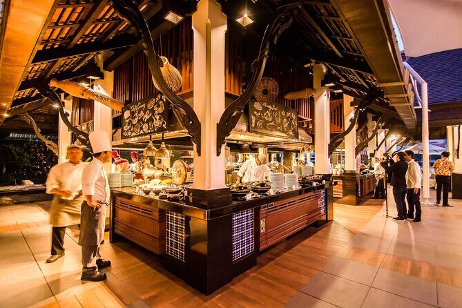 Sala Lakorn Riverside Buffet Dinner with Thai Show - What To Expect During the Evening