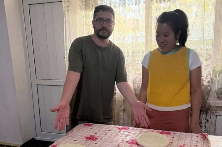 Samarkand: Pilaf & Tandoor Bread Class and Ceramic Workshop - Who Should Consider This Tour?