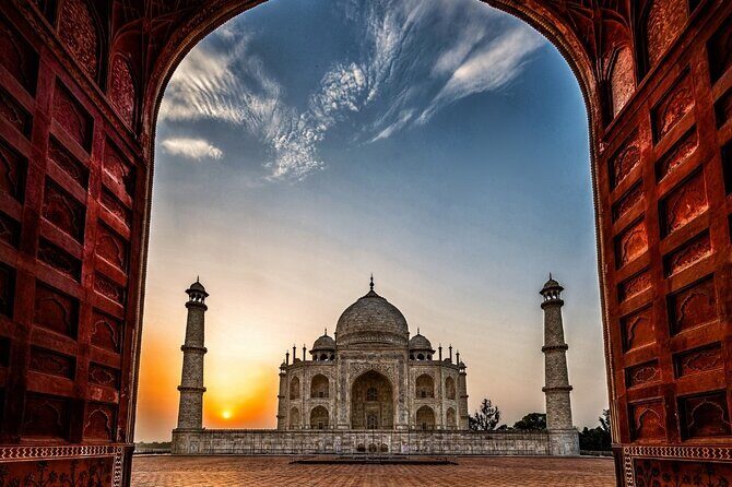 Same Day Taj Mahal/Agra Tour from Delhi : Private & All Inclusive - Exploring Agra Fort: Mughal Grandeur