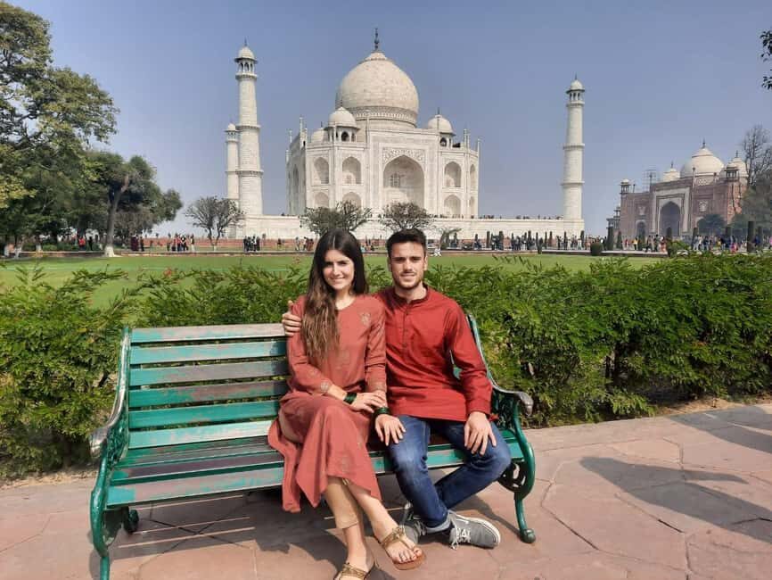 Same day Taj Mahal and Agra fort tour from Pune - The Value for Money