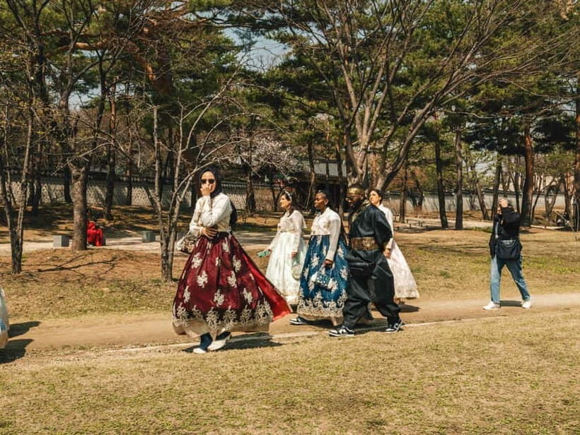 Seoul: City Hightlights, Palace Tour, and Optional Hanbok - Why This Tour Offers Real Value