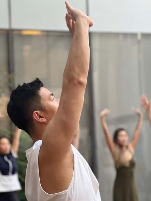 Shanghai: Baduanjin Qigong Class - Ancient Chinese Movement - Who Will Love This Experience?