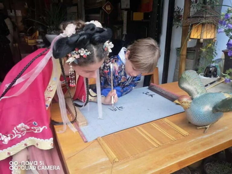 Shanghai Calligraphy Workshop & Tour in Qibao Ancient Town - Why You Should Consider This Tour