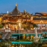 ShanghaiOld Town, Yu Garden, Zhujiajiao Water Town Bus Tour - An In-Depth Look at What You Can Expect