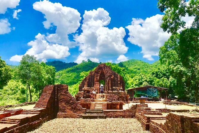 Shuttle bus to My Son Sanctuary from Da Nang - A Detailed Look at the Experience