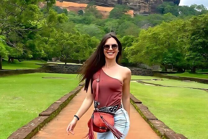 Sigiriya and Dambulla Day Tour from Colombo - Transportation & Practical Details