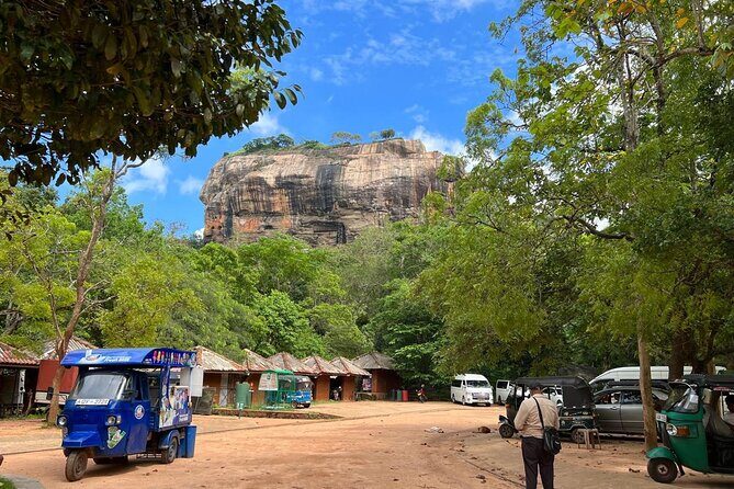 Sigiriya Fortress & Dambulla Day Tour From Colombo, Bentota Area - A Taste of Local Life: Lake View Village & Sigiriya