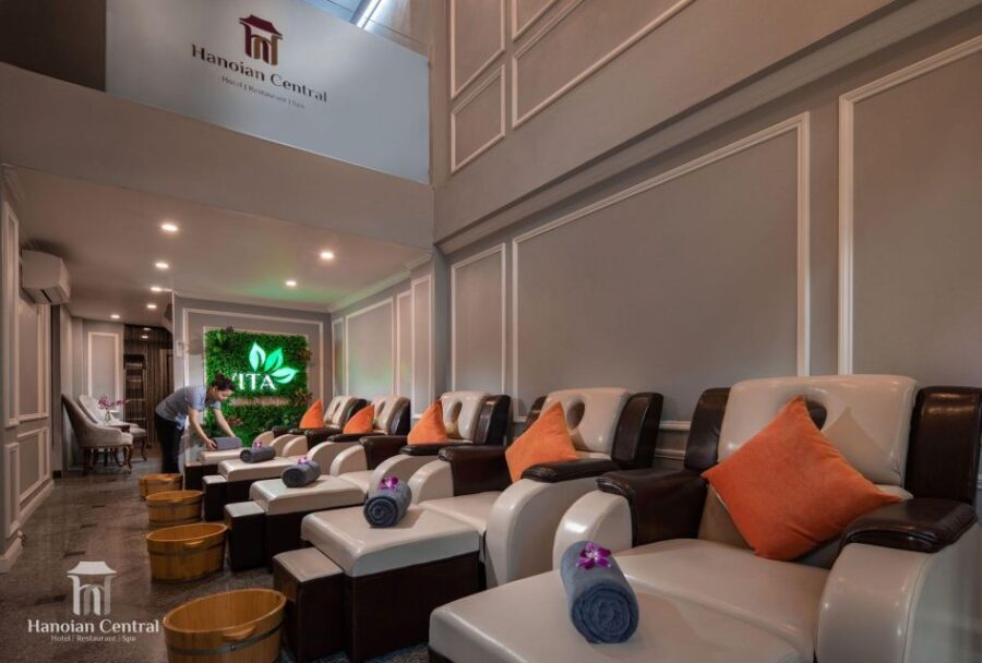 Spa in Hanoi: Head Massage - The Benefits of a Head Massage in Hanoi