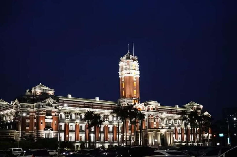 Taipei: Historical Republic of China Relics Guided Tour - Exploring the Itinerary in Detail
