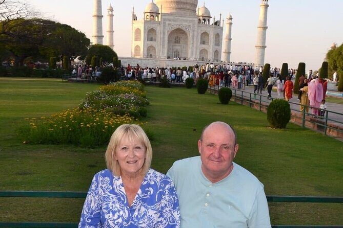 Taj Mahal & Agra Private Trip by Car from Delhi with 5 Star Meal - Why This Tour Works