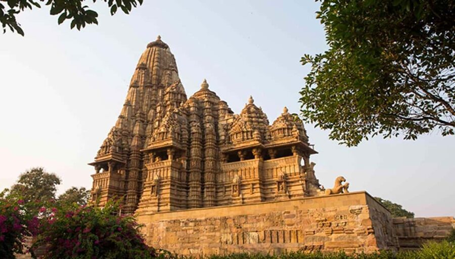 Taj Mahal and Khajuraho Heritage & Temple Tour Experience - What Makes This Tour Stand Out