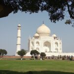 Taj Mahal Luxury Tour By SUPERFAST Train From Delhi - Who Should Consider This Tour?