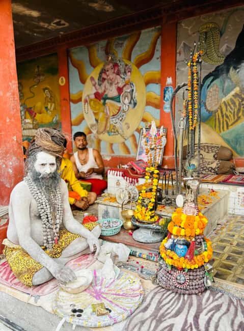 Varanasi: 12 Jyotirlinga Yatra  Guided Journey by Omvity - A Deep Dive into the 12 Jyotirlinga Yatra