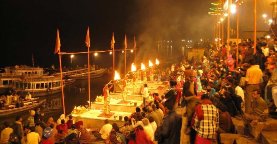 Varanasi: 2-Day Private Tour with Accommodation - Authentic Experiences and Insider Tips