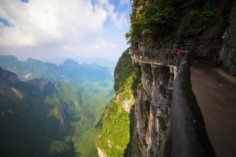 Zhangjiajie: Sky-High Cable Car & Glass Bridge Experience - Practical Details and What to Expect