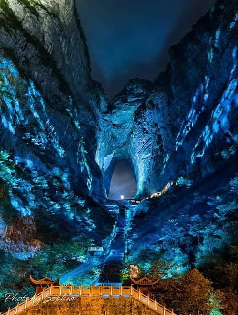 Zhangjiajie: Tianmen Mountain Night Tour with Light Show - What’s Included and What to Consider