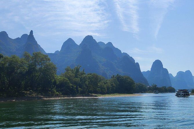1-Day Relaxing Li River Cruise Private Tour With the English Speaking Driver - What We Love About This Tour