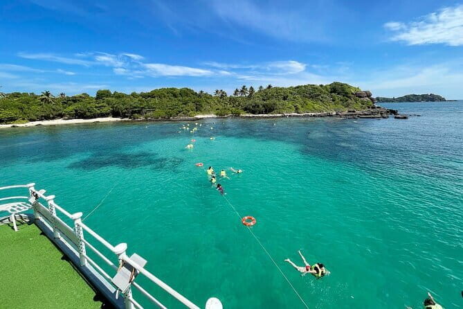 1 Day Trip Phu Quoc Snorkeling 3 Islands by Boat - What to Expect During the Snorkeling Experience