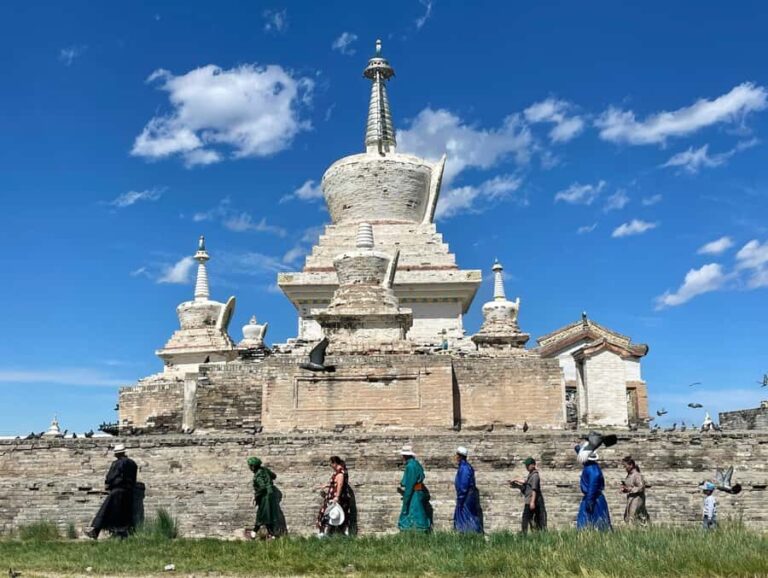 2-Day Kharkhorin Town, Granite Mountain, and Sand Dunes - Discovering Mongolia’s Past at Kharkhorum